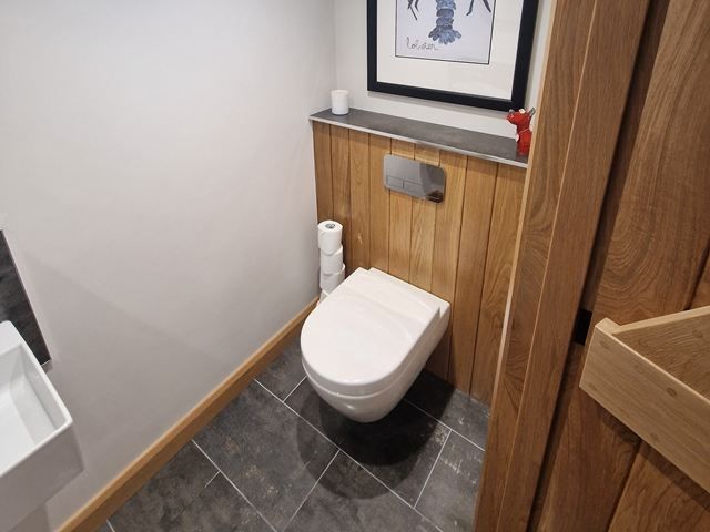 bathrooms-5-kireth-ai
